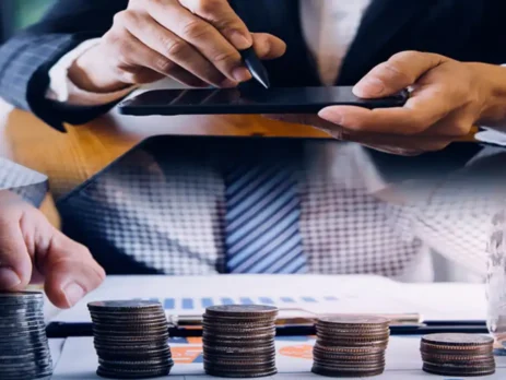 ¿Es mejor financiar un coche con un banco o un concesionario? Descubre las ventajas y diferencias.